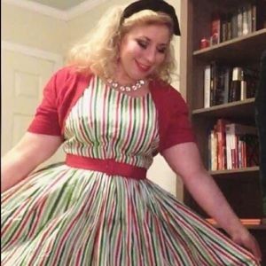Unique Vintage Magnolia Place Holiday  Red and Green stripe print dress Size XL